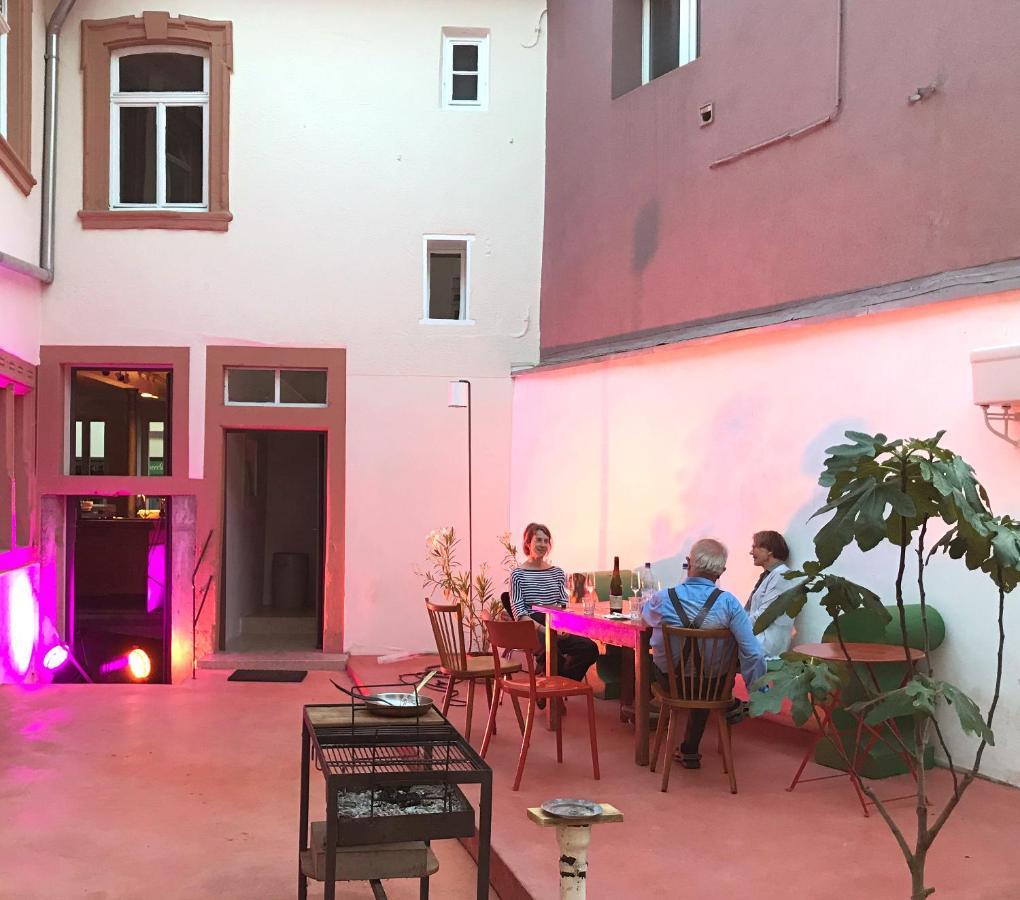 Boutique-Ferienwohnung Im Alten Weinhaus Moser Grunstadt Ngoại thất bức ảnh